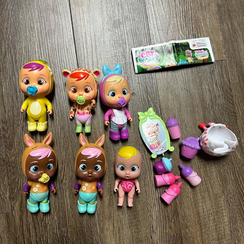 Cry Babies Magic Tears Doll Set - Multicolor